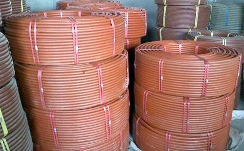 提升工程安全：聚乙烯(RPE)阻燃米东穿线管在现代建筑中的应用